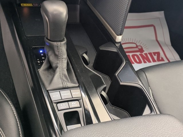 Thumbnail: 2025 Toyota Camry - 22