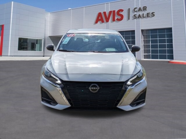 2024 Nissan Altima 2.5 SV photo 2