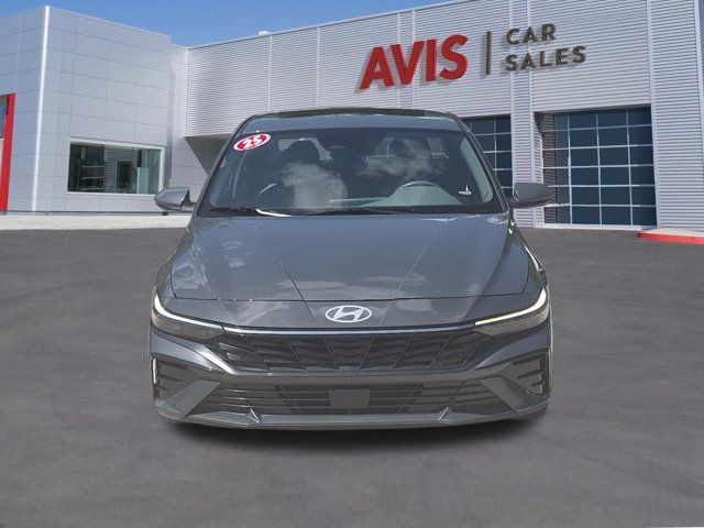 Thumbnail: 2025 Hyundai Elantra - 2