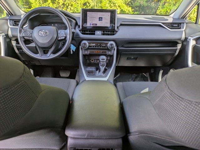 Thumbnail: 2024 Toyota RAV4 - 22