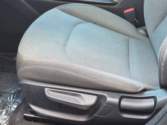 2025 Kia K4 LXS - Photo 15