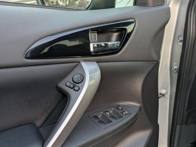 Thumbnail: 2024 Mitsubishi Eclipse Cross - 3