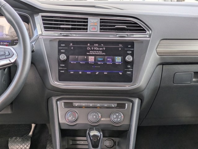 Thumbnail: 2024 Volkswagen Tiguan - 10