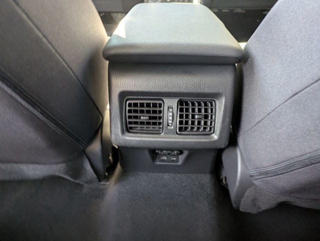 Thumbnail: 2025 Toyota Camry - 24