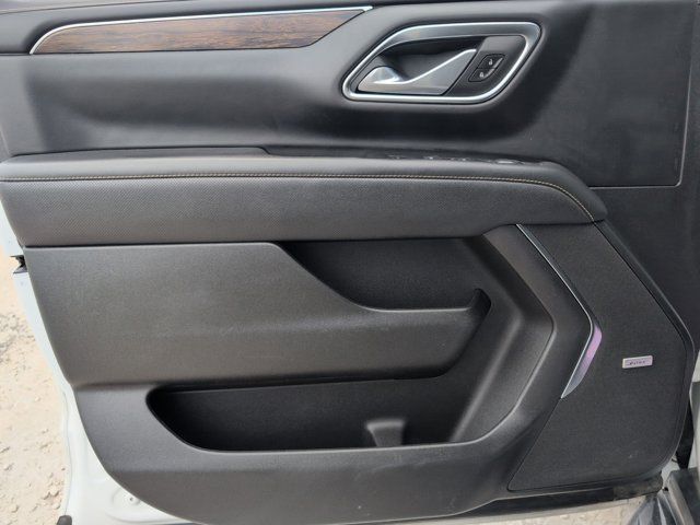 Thumbnail: 2023 Chevrolet Suburban - 11