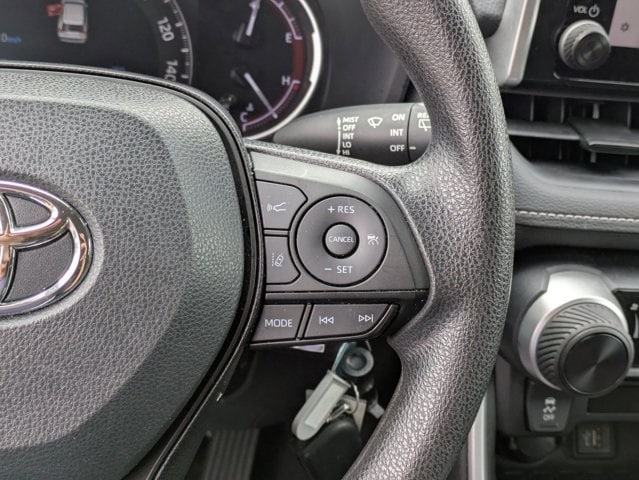 Thumbnail: 2024 Toyota RAV4 - 21