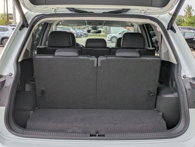 Thumbnail: 2024 Volkswagen Tiguan - 23