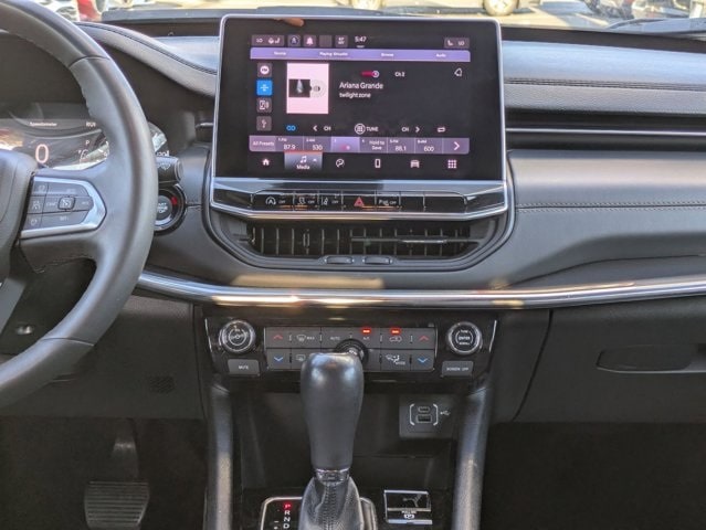 Thumbnail: 2023 Jeep Compass - 10