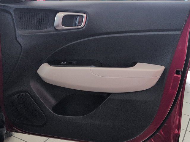 Thumbnail: 2025 Hyundai Venue - 23