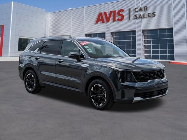 Thumbnail: 2024 Kia Sorento - 3