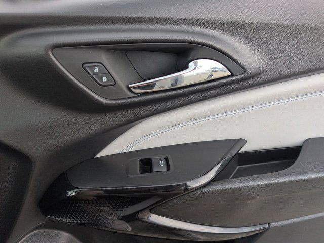 Thumbnail: 2025 Chevrolet Trax - 33