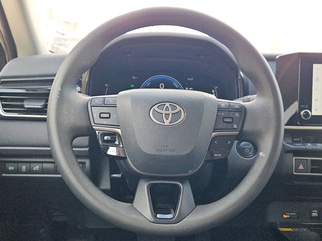 Thumbnail: 2025 Toyota Camry - 22