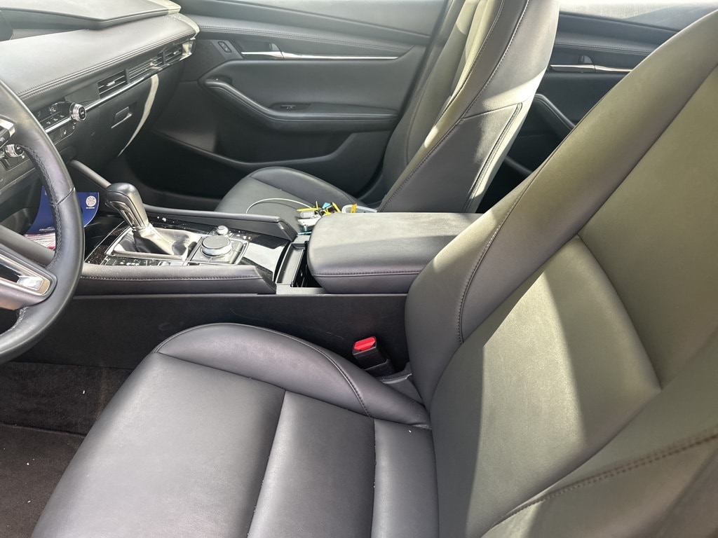 Thumbnail: 2025 Mazda Mazda3 - 4