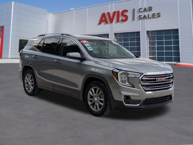 2024 Gmc Terrain SLT photo 3