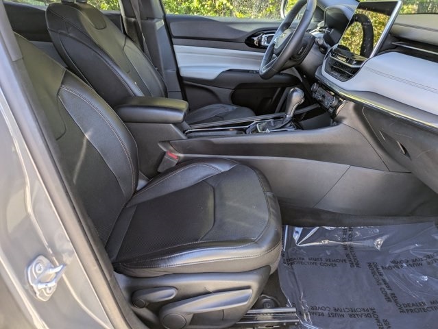 Thumbnail: 2023 Jeep Compass - 25