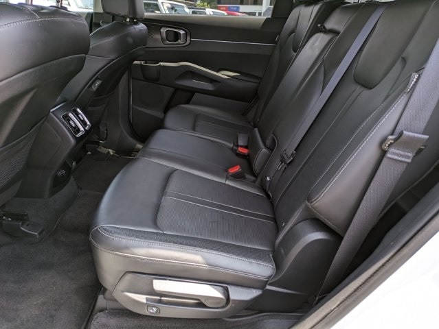 Thumbnail: 2024 Kia Sorento - 29