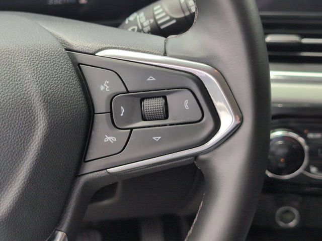 Thumbnail: 2025 Chevrolet Trax - 21