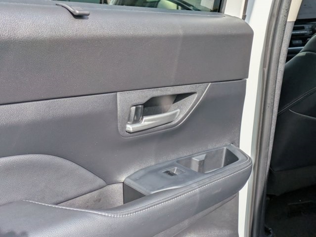 Thumbnail: 2025 Toyota Grand Highlander - 21