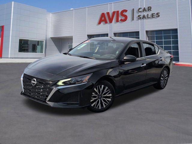 Thumbnail: 2025 Nissan Altima - 1
