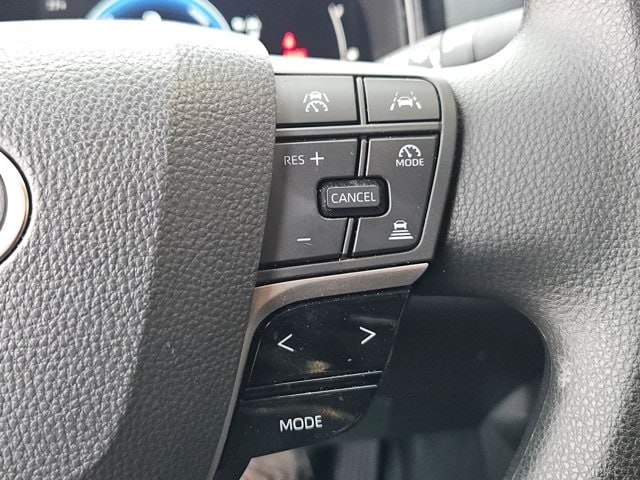 Thumbnail: 2025 Toyota Camry - 21