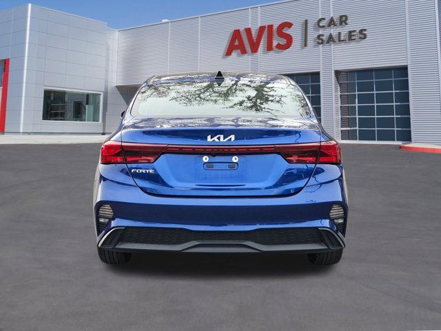 Thumbnail: 2024 Kia Forte - 7