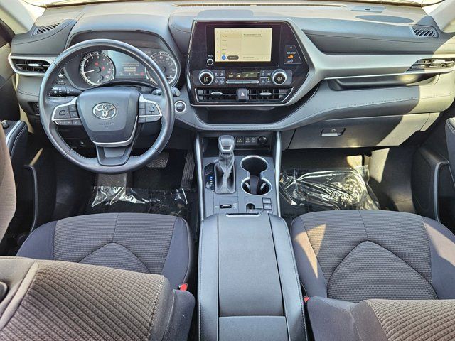 Thumbnail: 2024 Toyota Highlander - 27