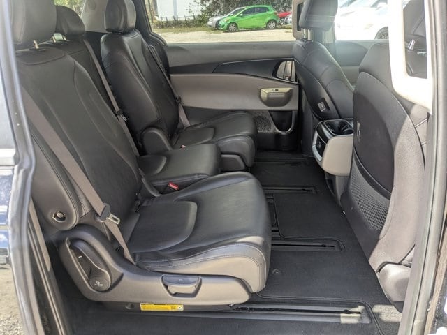 Thumbnail: 2025 Kia Carnival - 26