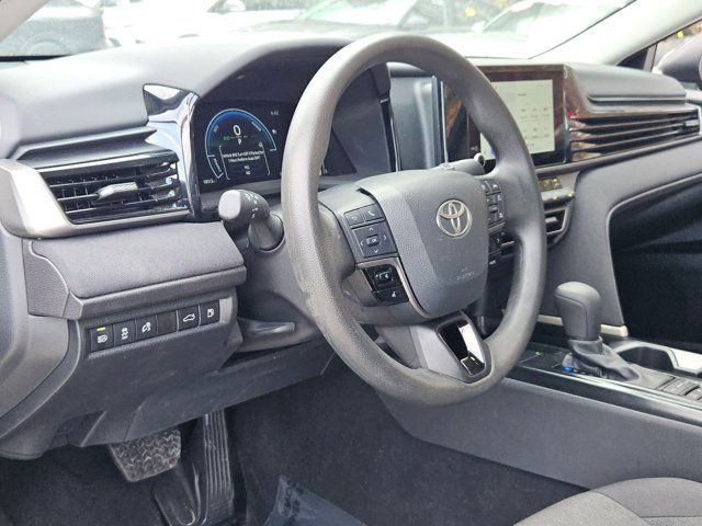 Thumbnail: 2025 Toyota Camry - 15
