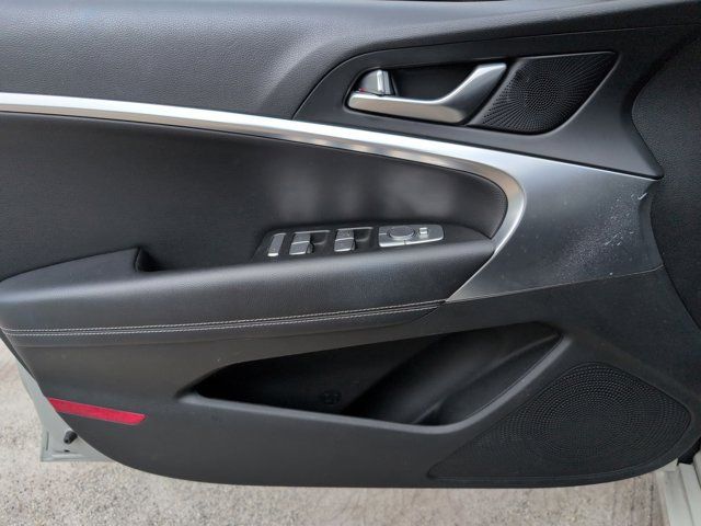 Thumbnail: 2025 Genesis G70 - 11