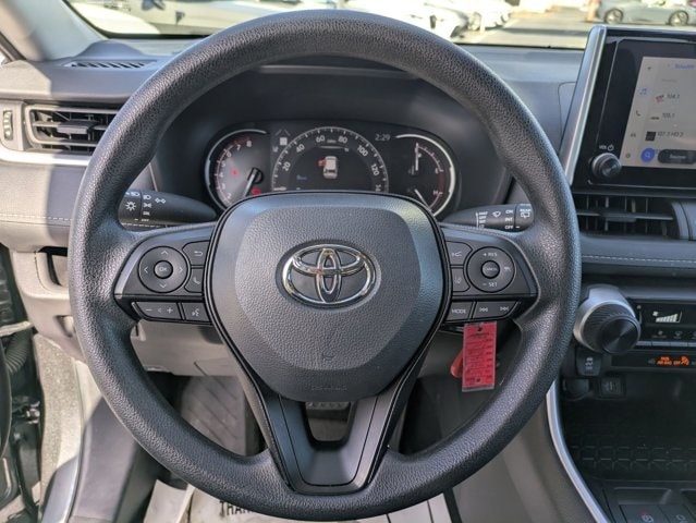 Thumbnail: 2025 Toyota RAV4 - 22