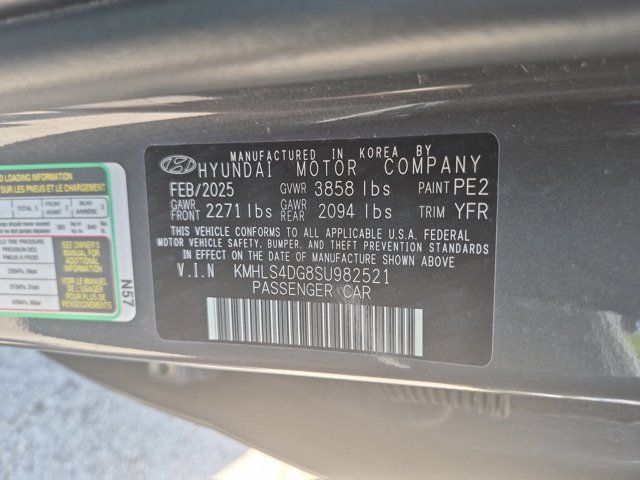 Thumbnail: 2025 Hyundai Elantra - 36
