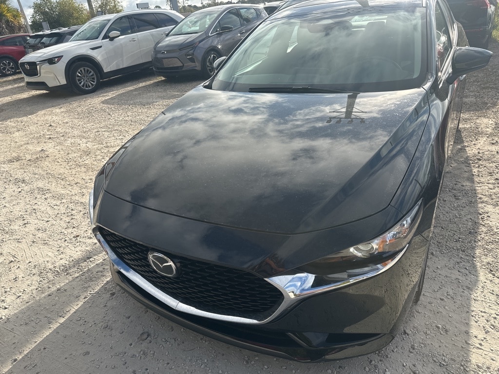 Thumbnail: 2025 Mazda Mazda3 - 2