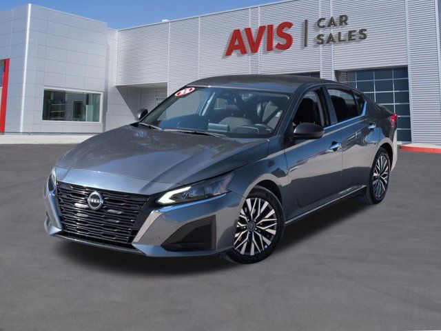 2025 Nissan Altima