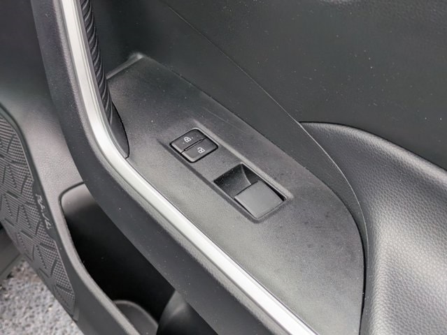 Thumbnail: 2024 Toyota RAV4 - 34