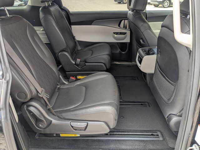 Thumbnail: 2024 Kia Carnival - 26