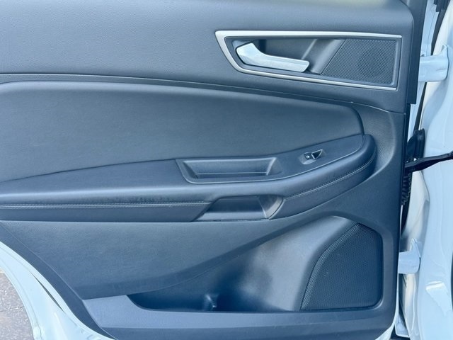 Thumbnail: 2022 Ford Edge - 25