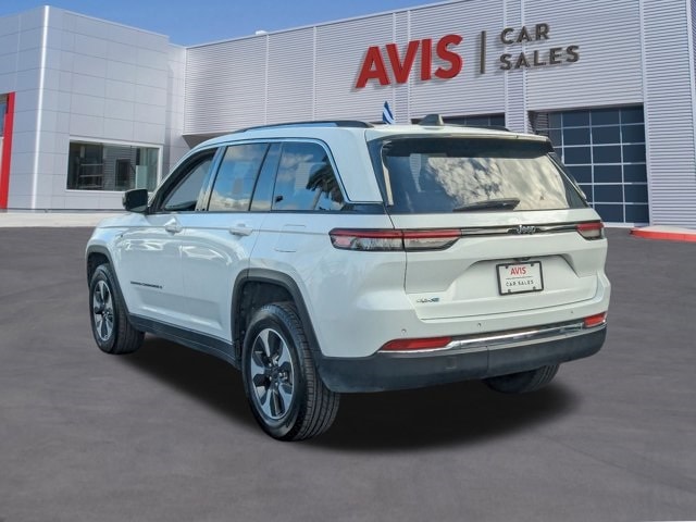Thumbnail: 2023 Jeep Grand Cherokee - 10