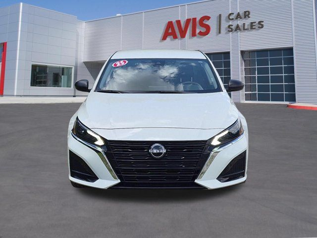 Thumbnail: 2025 Nissan Altima - 2