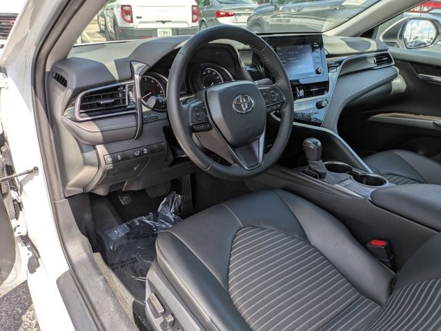 Thumbnail: 2024 Toyota Camry - 14