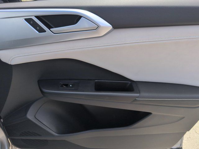 Thumbnail: 2025 Volkswagen Taos - 32