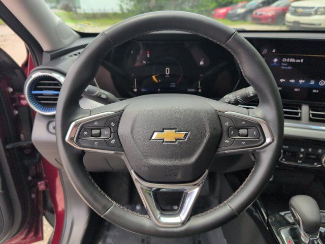 Thumbnail: 2025 Chevrolet Trax - 22