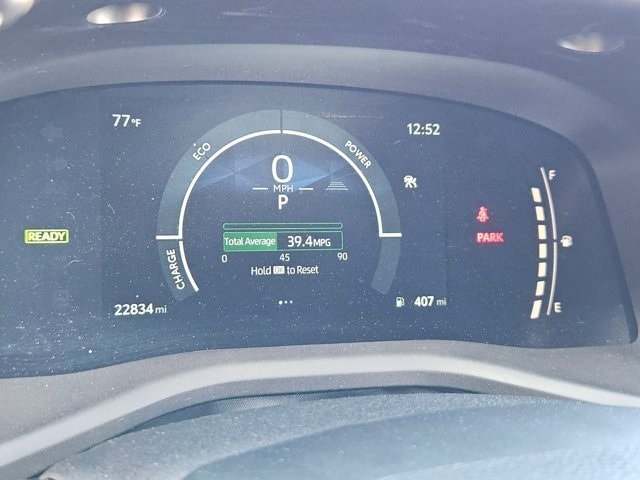 Thumbnail: 2025 Toyota Camry - 16