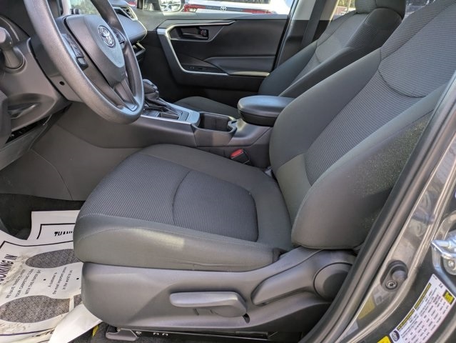 Thumbnail: 2025 Toyota RAV4 - 24