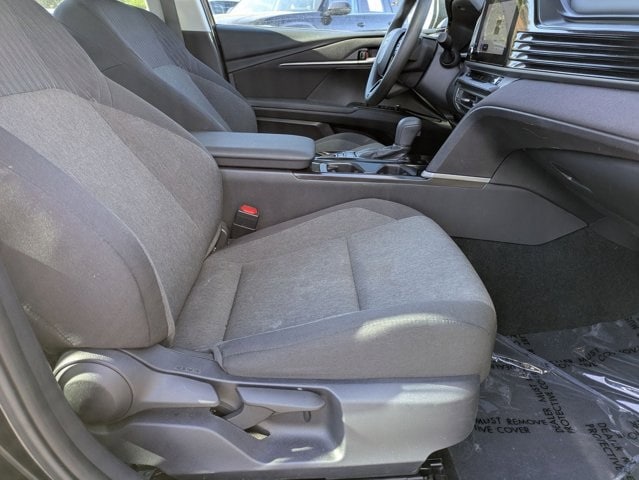 Thumbnail: 2025 Toyota Camry - 24