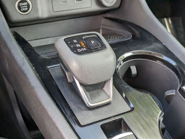2023 Nissan Rogue SV 16