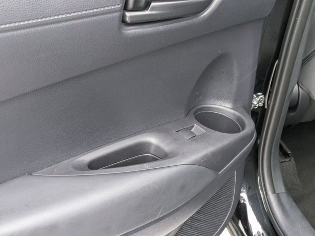 Thumbnail: 2024 Toyota Corolla Cross - 27