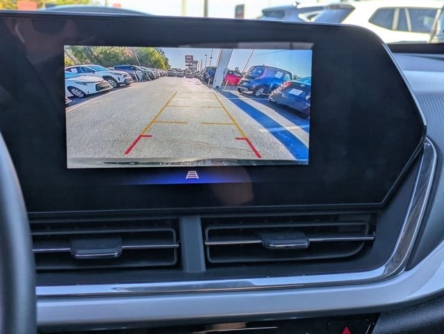 Thumbnail: 2025 Chevrolet Trax - 9