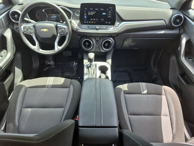 Thumbnail: 2025 Chevrolet Blazer - 25