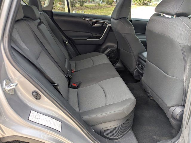 Thumbnail: 2025 Toyota RAV4 - 27