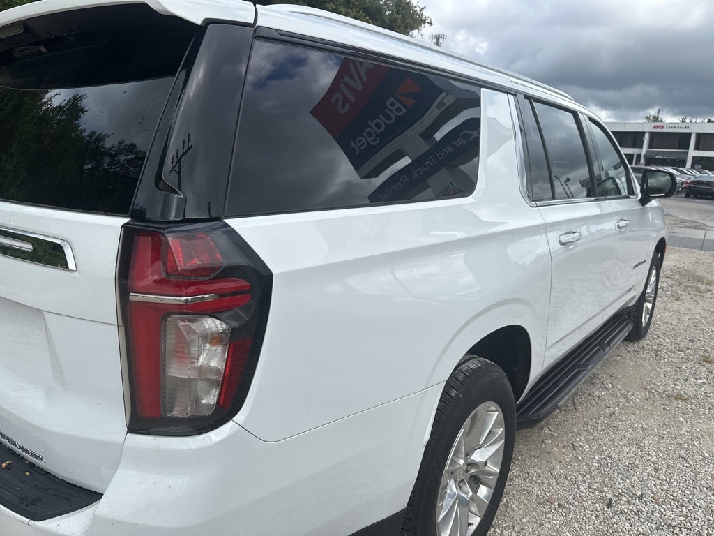 Thumbnail: 2023 Chevrolet Suburban - 4